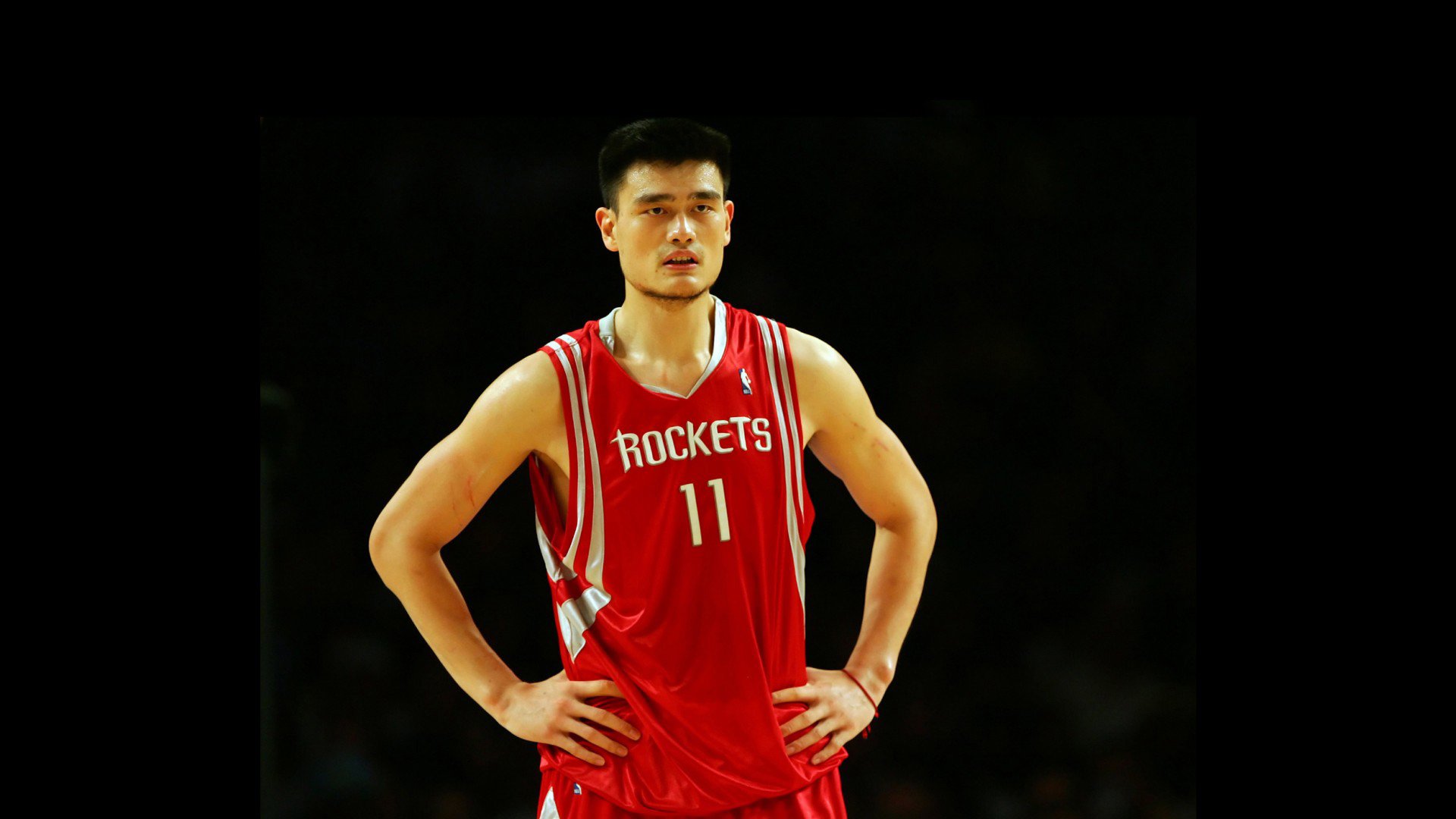 双子星的陨落与重生,姆巴佩的十二连败之殇与瑞士军刀的破局之路